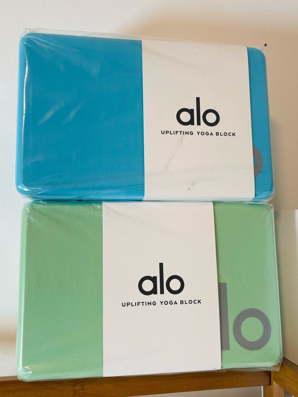 ALO Yoga Uplifting Yoga Block - Bright Blue - Picture 4 of 4